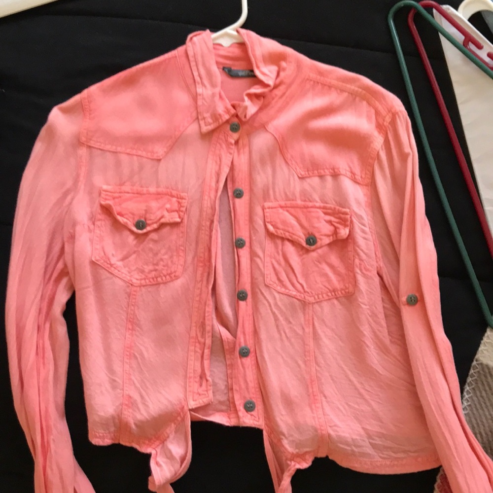 Coral button up